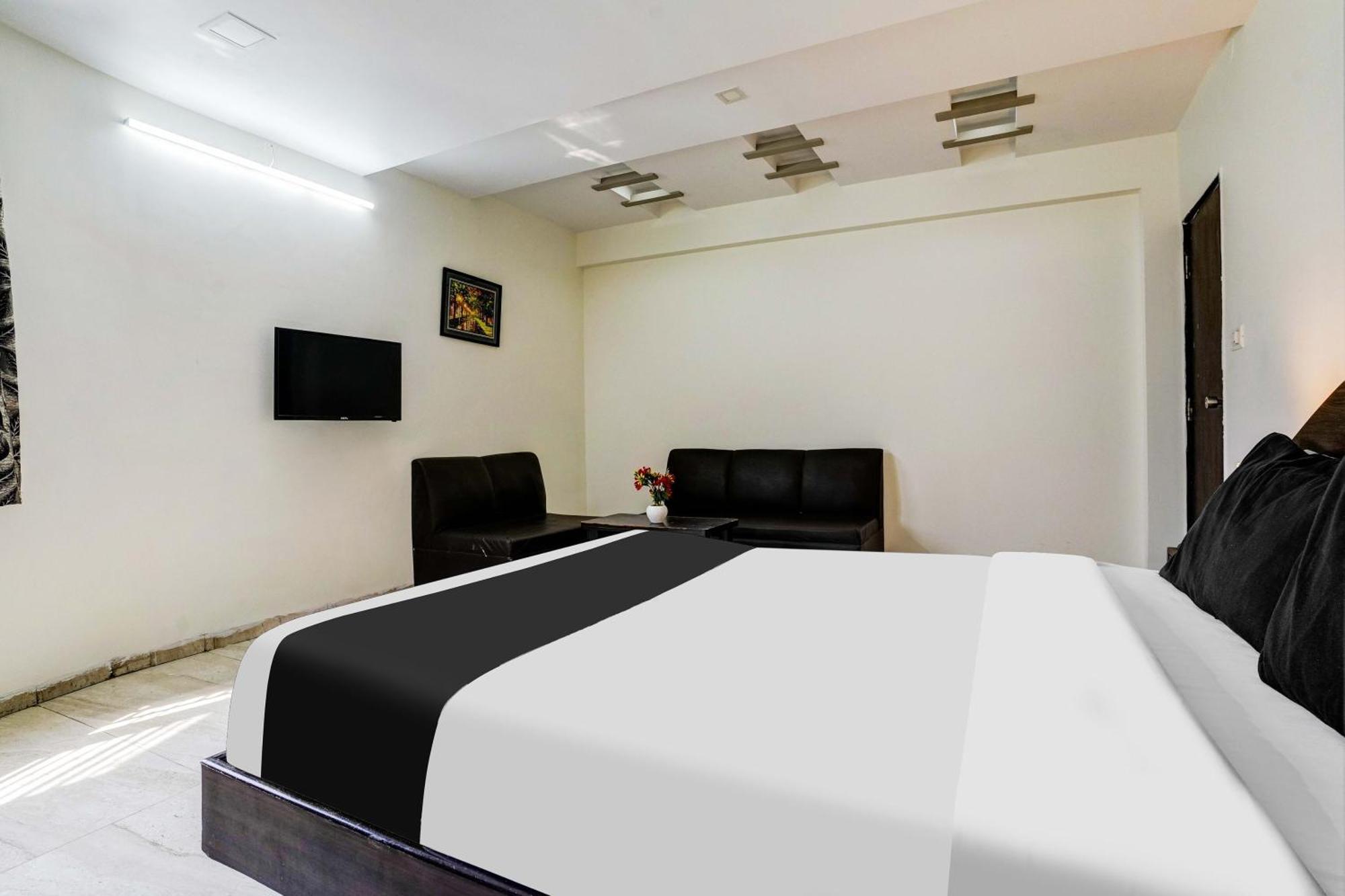 Super Hotel O Nashik Near Vijay Mamta Theatre Formerly Sahara Inn Kültér fotó