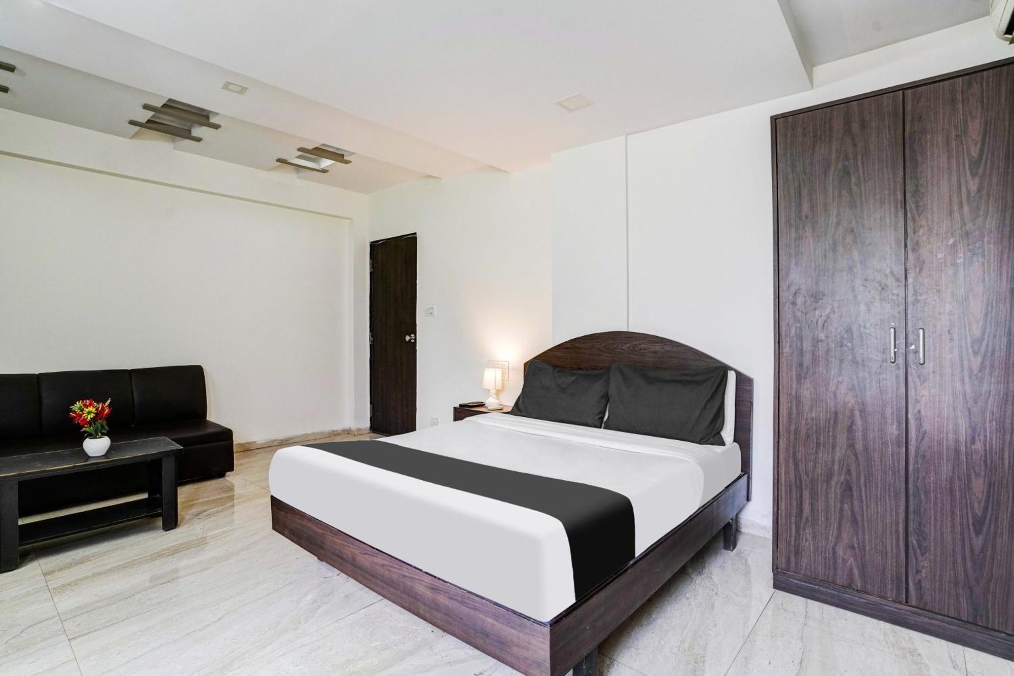 Super Hotel O Nashik Near Vijay Mamta Theatre Formerly Sahara Inn Kültér fotó