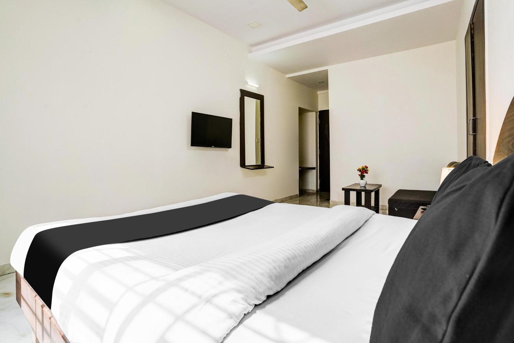 Super Hotel O Nashik Near Vijay Mamta Theatre Formerly Sahara Inn Kültér fotó