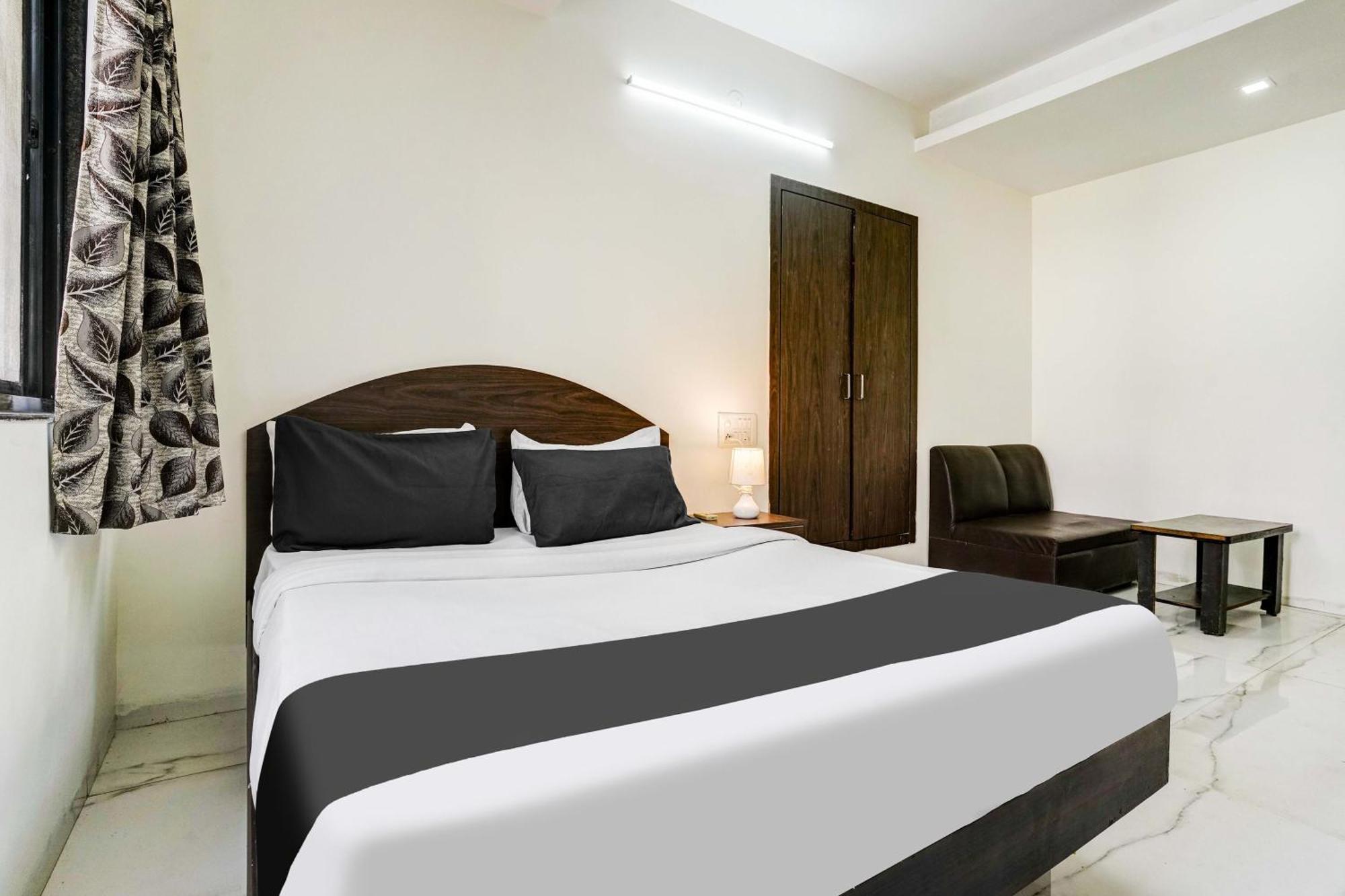 Super Hotel O Nashik Near Vijay Mamta Theatre Formerly Sahara Inn Kültér fotó