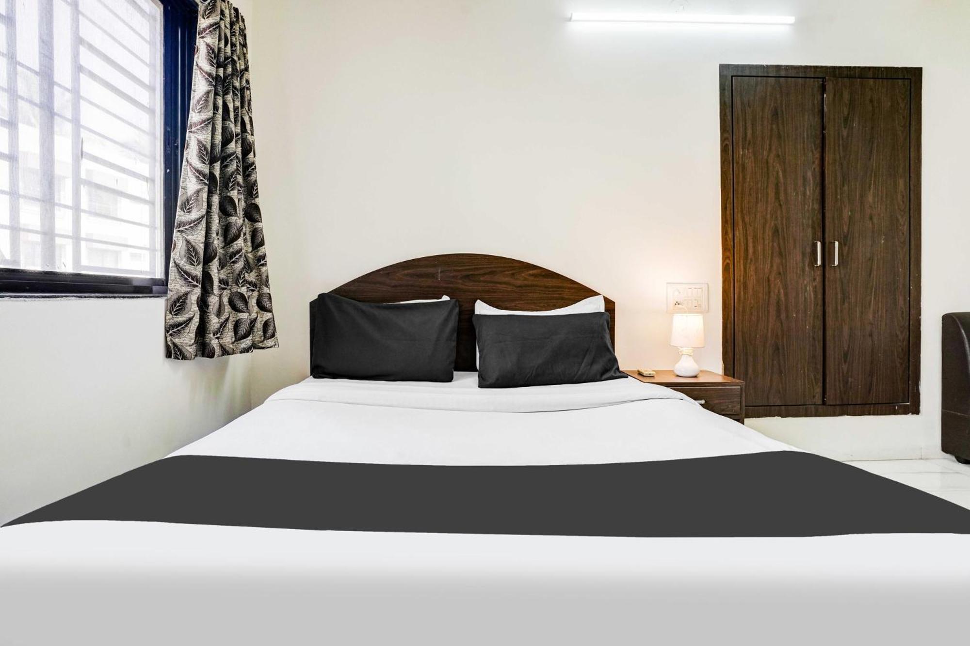 Super Hotel O Nashik Near Vijay Mamta Theatre Formerly Sahara Inn Kültér fotó