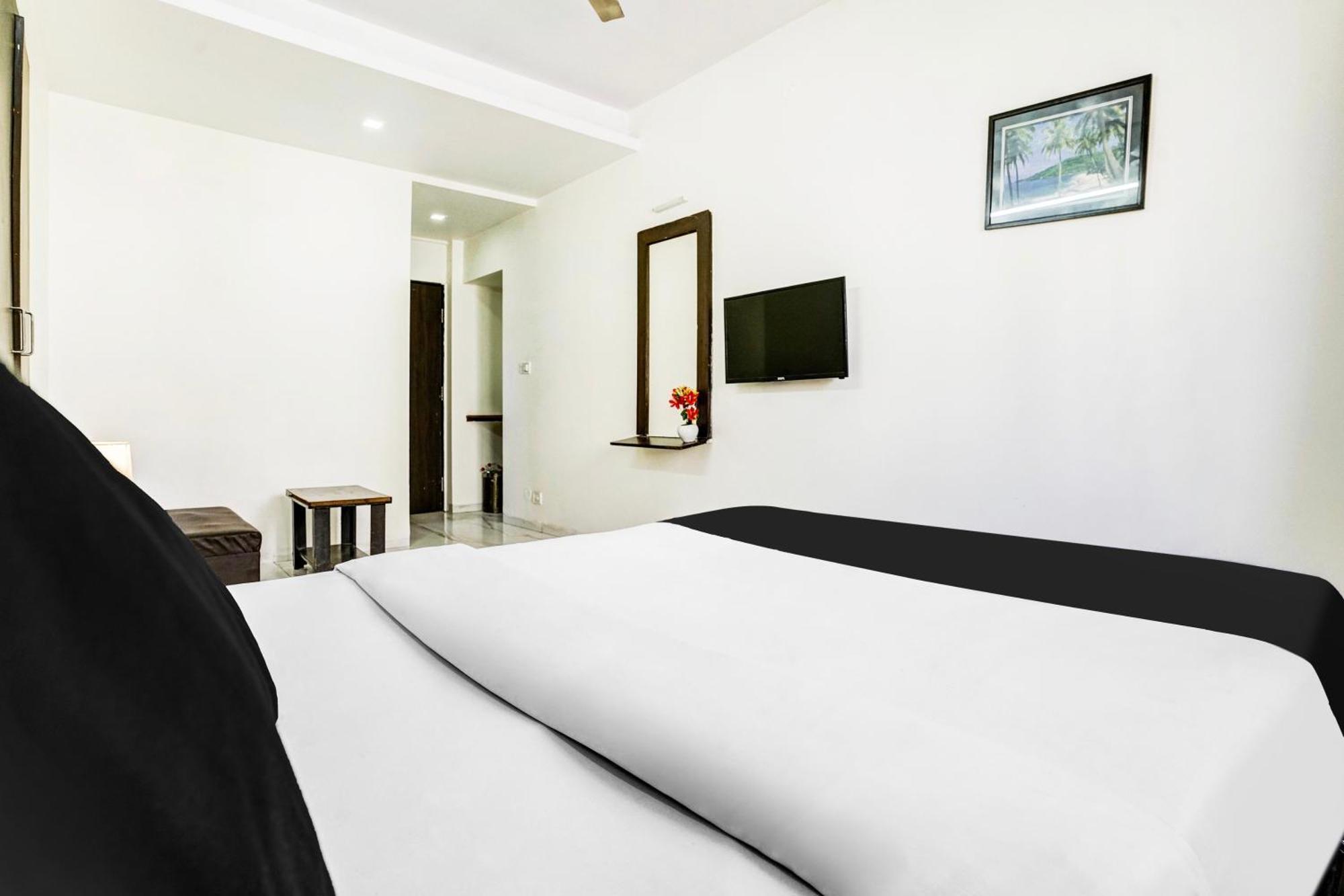 Super Hotel O Nashik Near Vijay Mamta Theatre Formerly Sahara Inn Kültér fotó