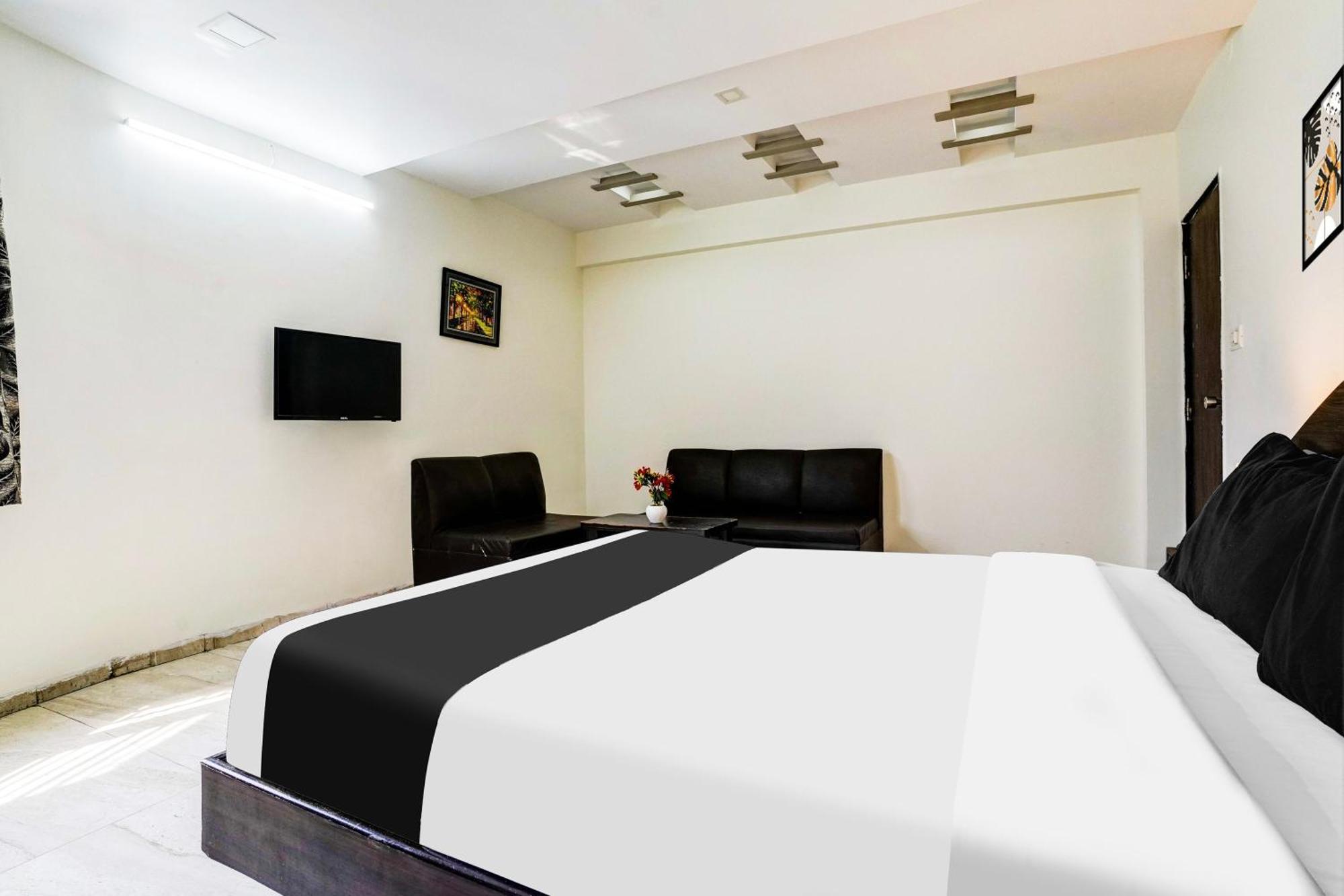 Super Hotel O Nashik Near Vijay Mamta Theatre Formerly Sahara Inn Kültér fotó
