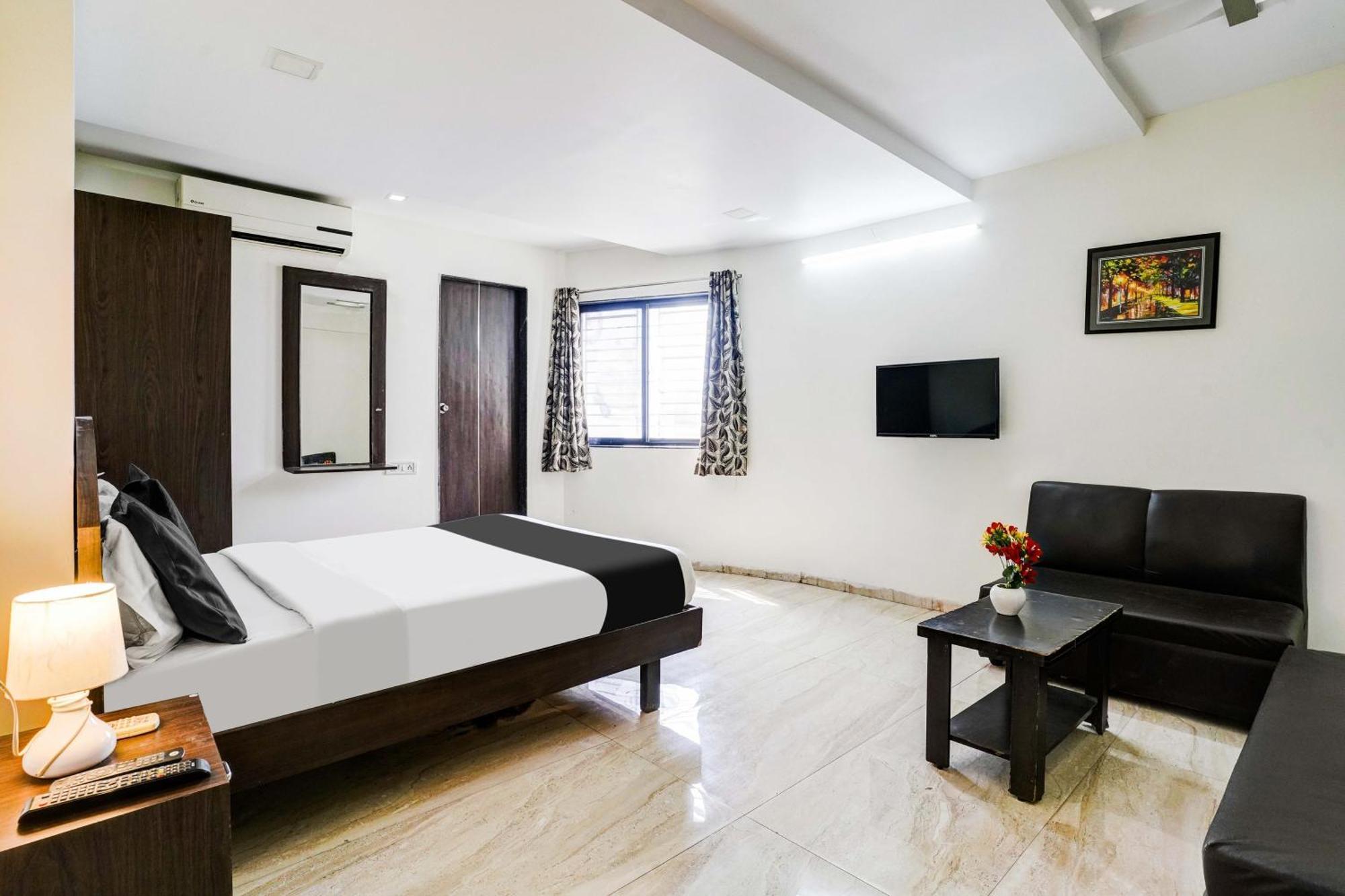 Super Hotel O Nashik Near Vijay Mamta Theatre Formerly Sahara Inn Kültér fotó